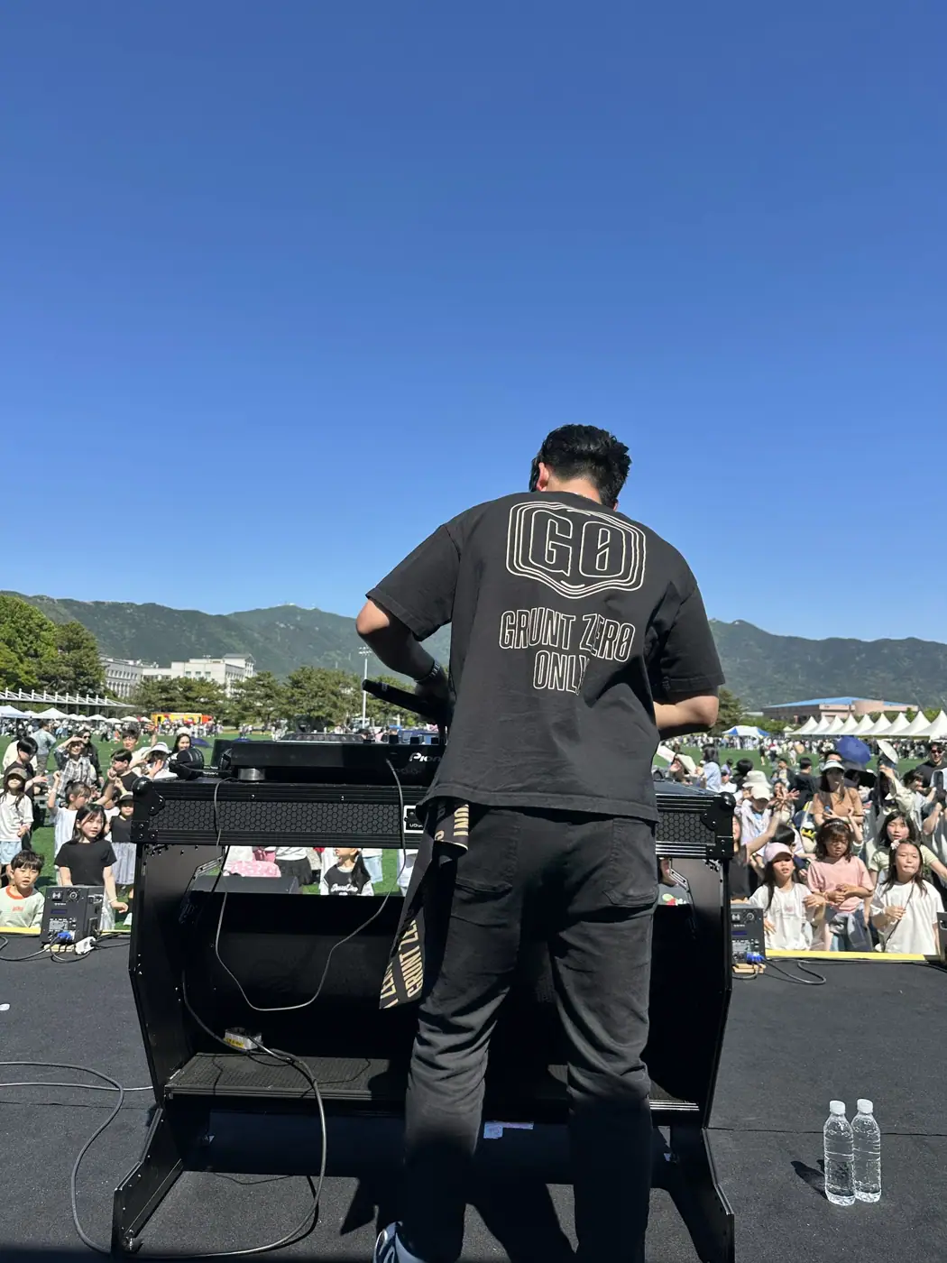 ROGUN 공연 현장 사진 1